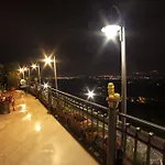 Hotel La Luma Montecosaro (Marche)