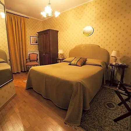 Hotel La Luma Montecosaro (Marche)