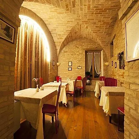La Luma Hotel Montecosaro (Marche)