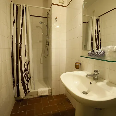 La Luma 3* Montecosaro (Marche)