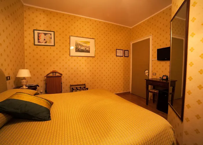 La Luma 3* Montecosaro (Marche)